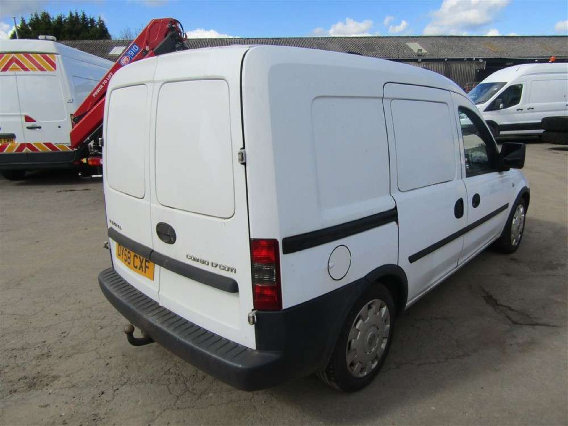 2008 58 reg Vauxhall Combo 2000 CDTI 16v (Direct Council) - Image 4 of 8