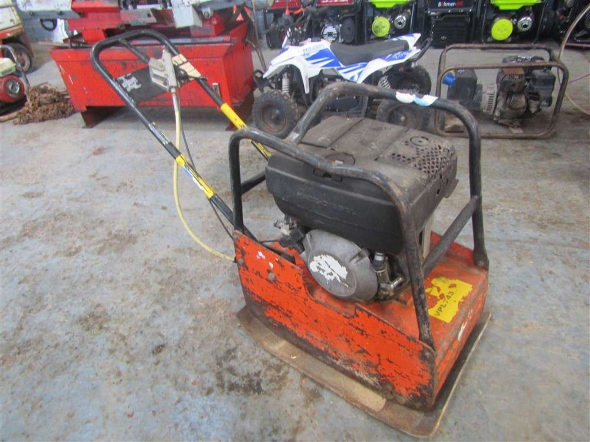 16" Vibrating Plate (Direct Hire Co)