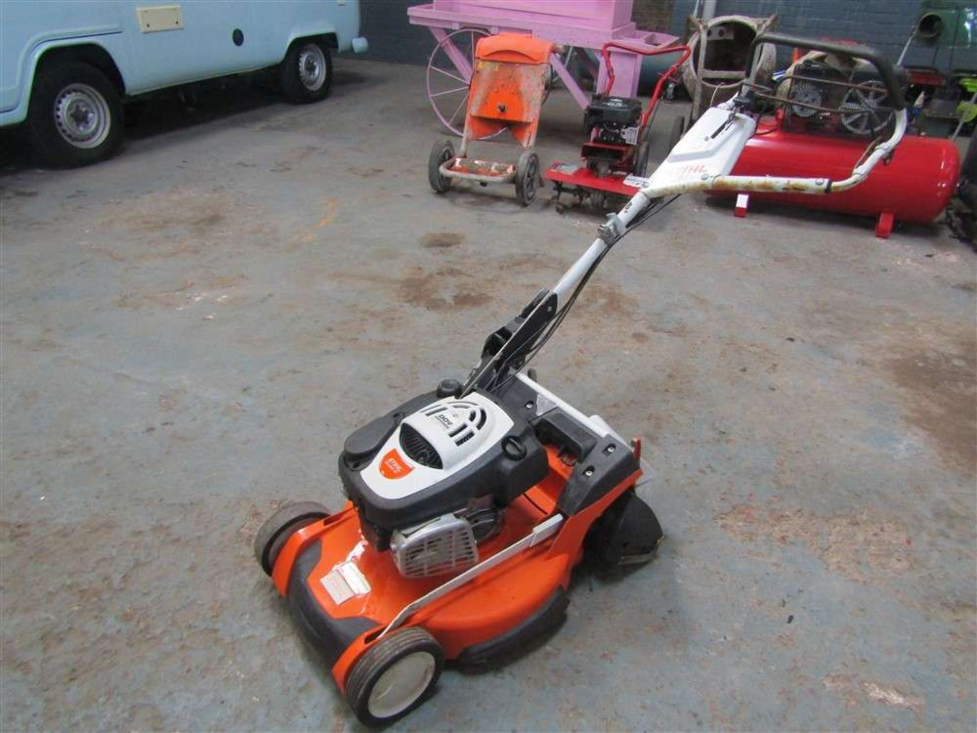 Stihl RM655RS Petrol Lawnmower With Roller