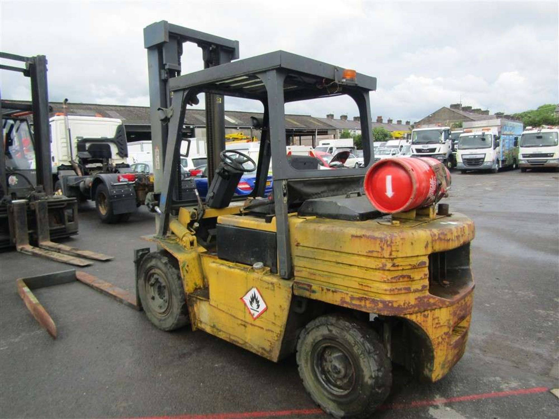 Forklift - Image 4 of 6