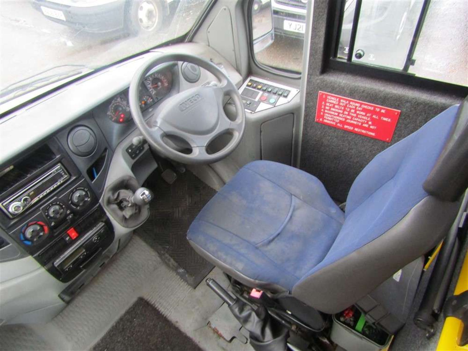 2008 57 reg Iveco Daily 50C15 Welfare Bus - Image 6 of 7