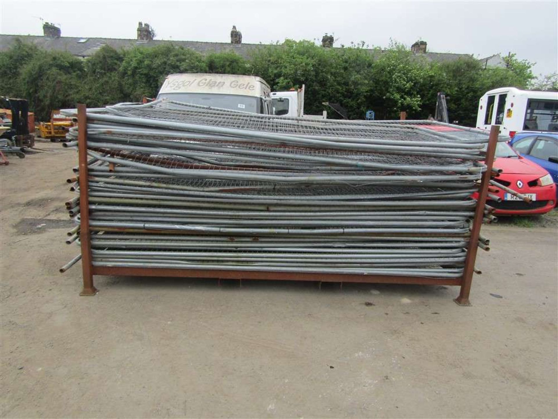 Stillage Of Approx 40 Harris Fence Panels