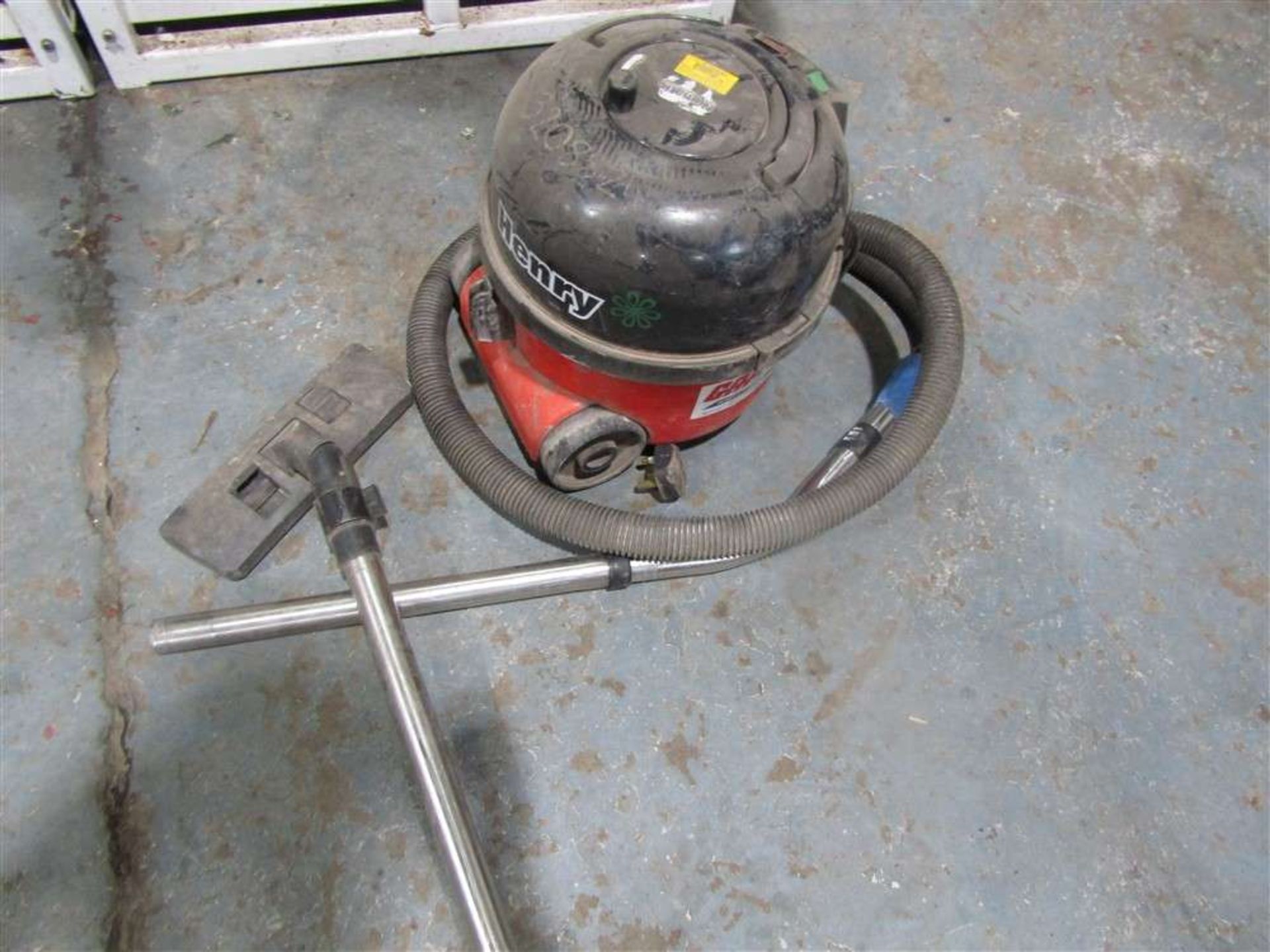 110v/240v Domestic Vacuum (Direct Gap)