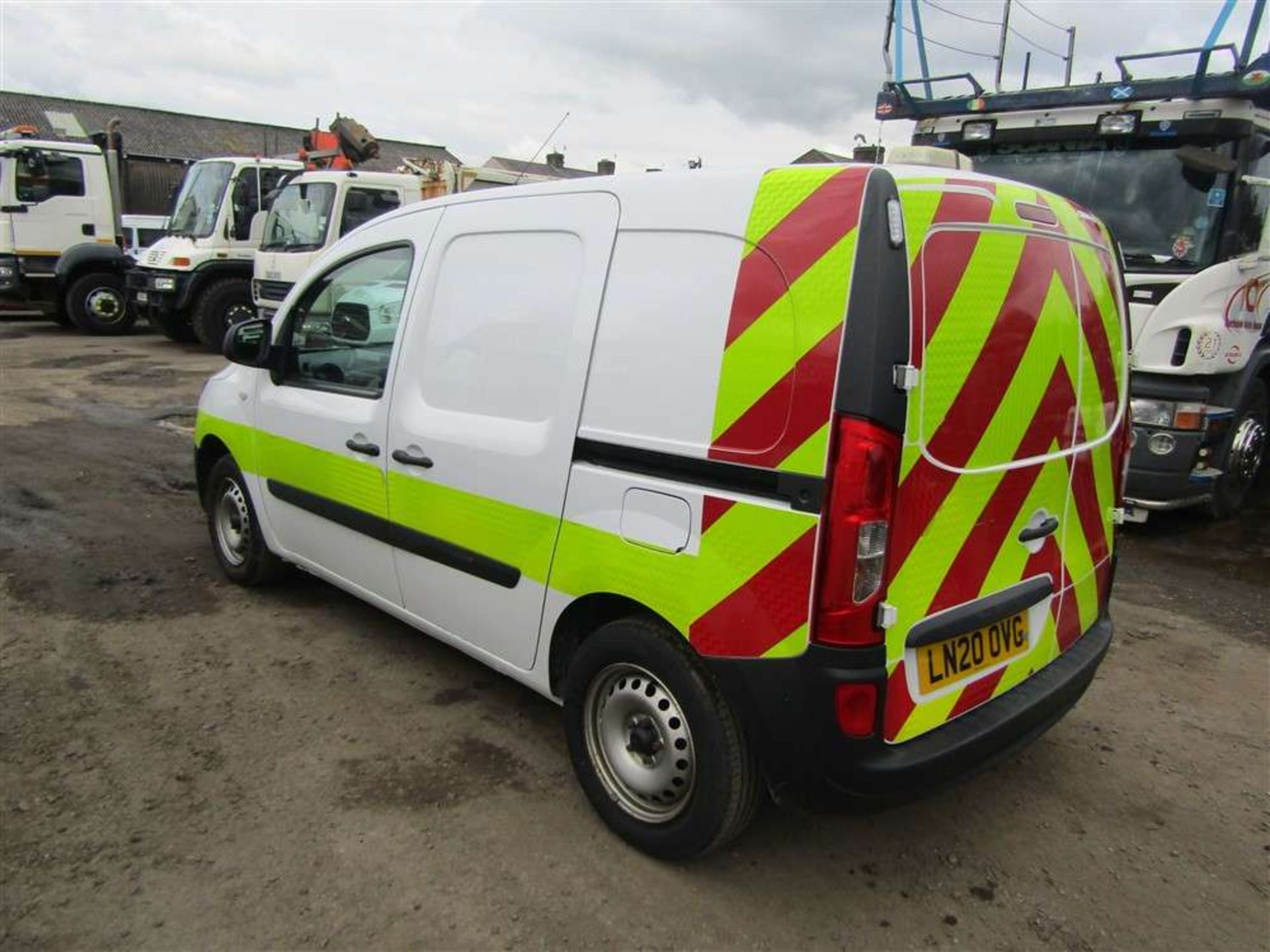 2020 20 reg Mercedes Citan L2 109 CDI Pure - Image 3 of 7