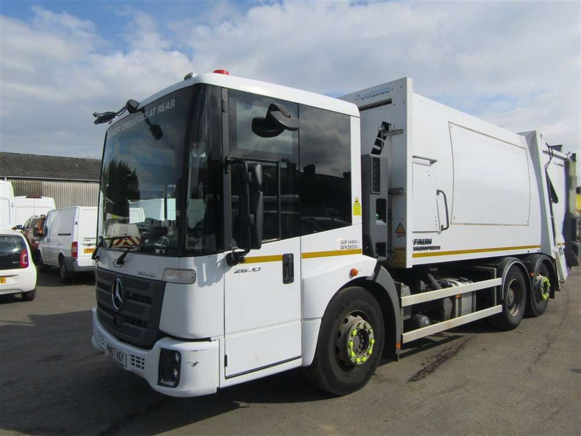 2017 67 reg Mercedes 2630 Refuse Wagon (Direct Council) - Image 2 of 6