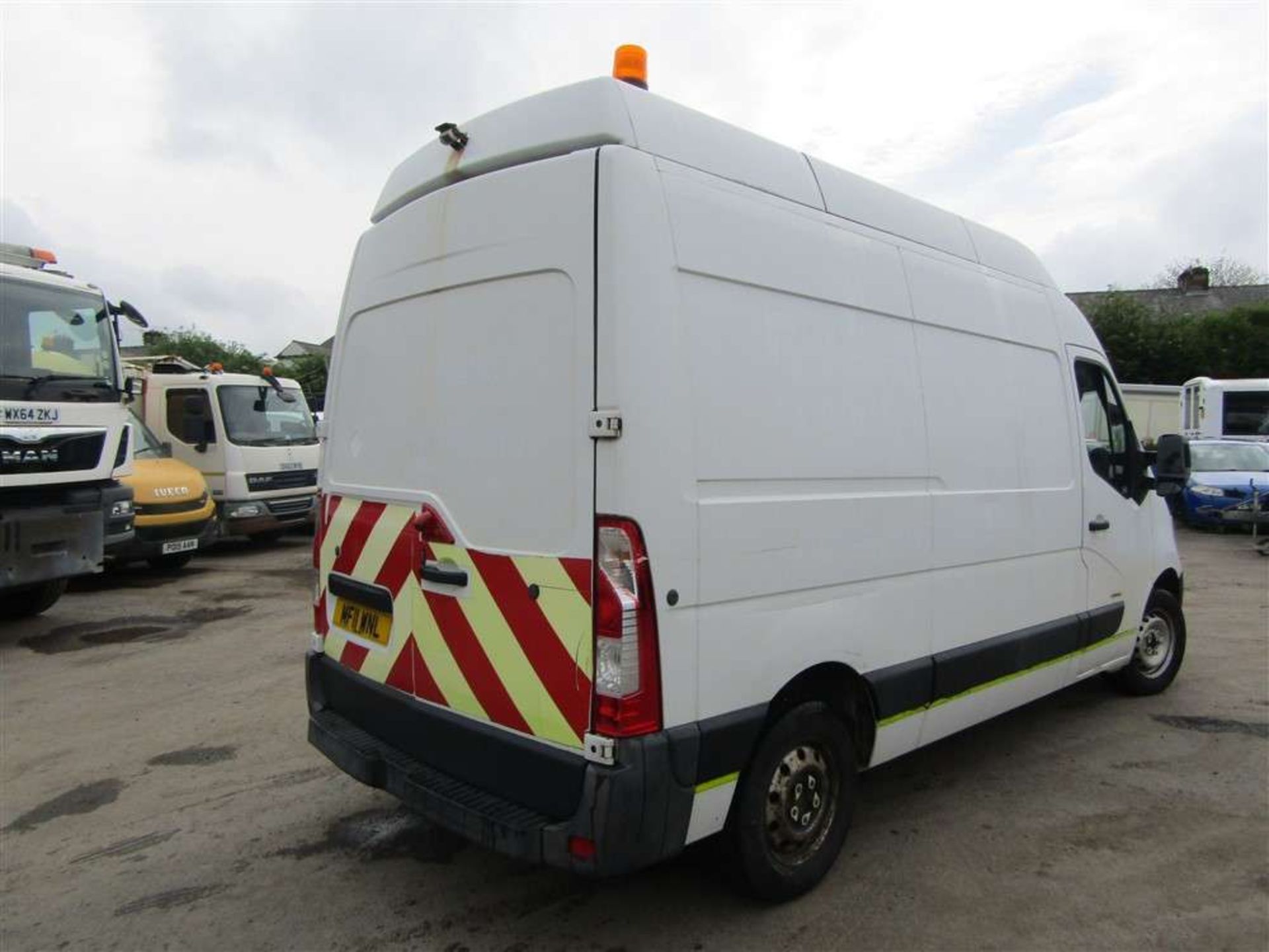 2011 11 reg Vauxhall Movano F3500 L2H3 (Direct Electricity North West) - Image 3 of 7