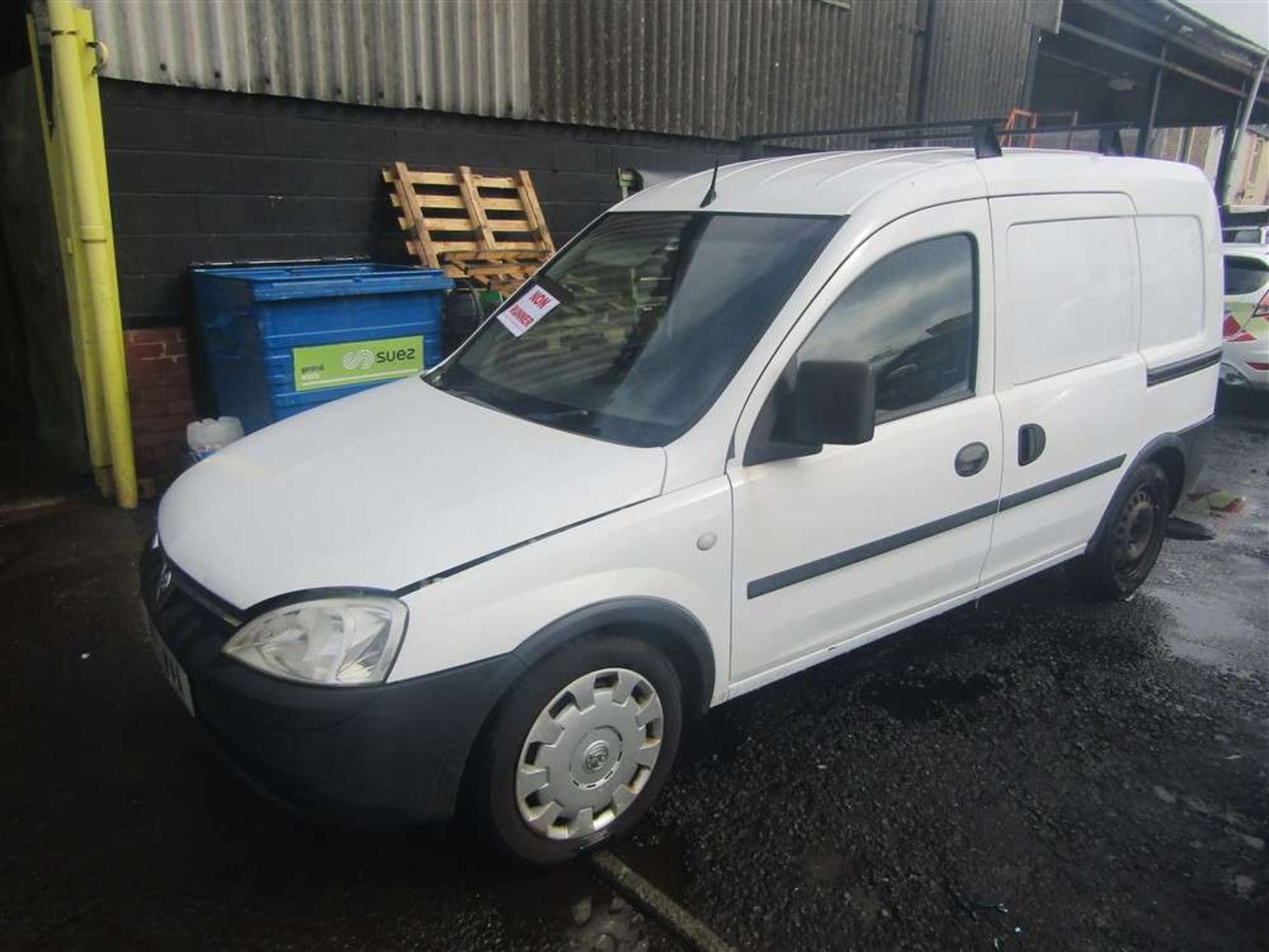 2011 11 reg Vauxhall Combo 2000 CDTI 16v (Non Runner) (Direct United Utilities Water) - Image 2 of 7