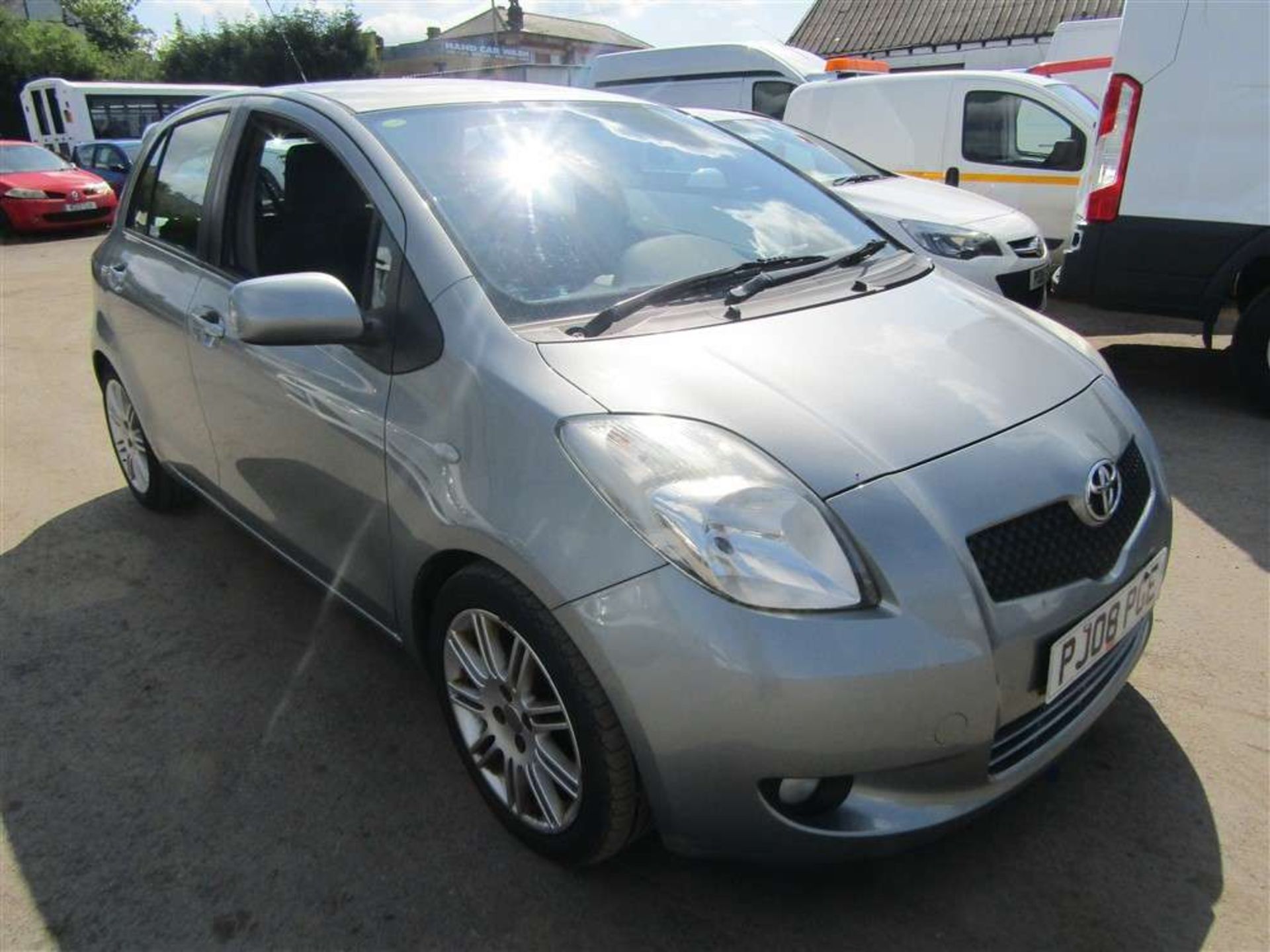 2008 08 reg Toyota Yaris SR