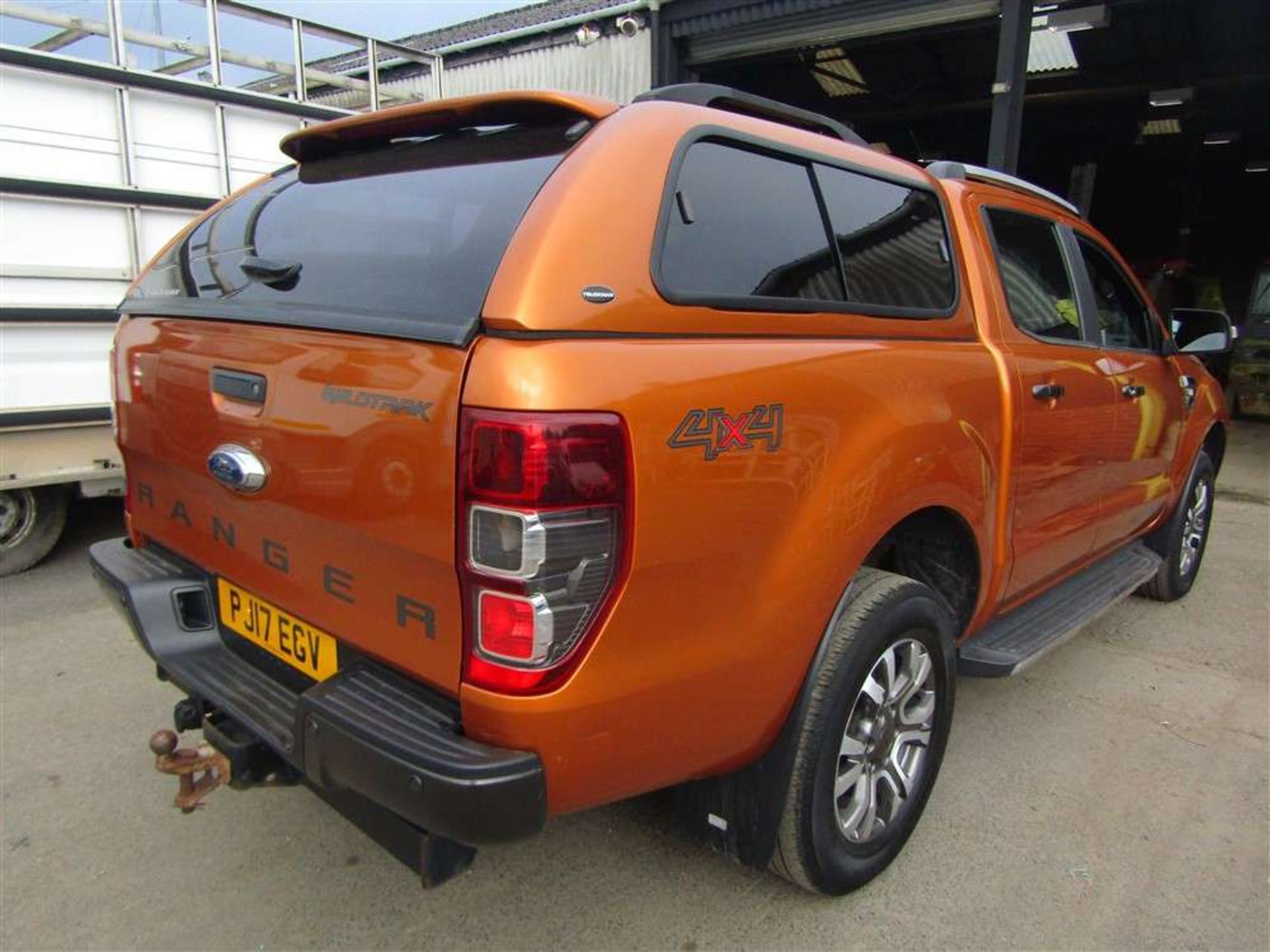 2017 17 reg Ford Ranger Wildtrak 4x4 TDCI Auto Pickup - Image 4 of 6