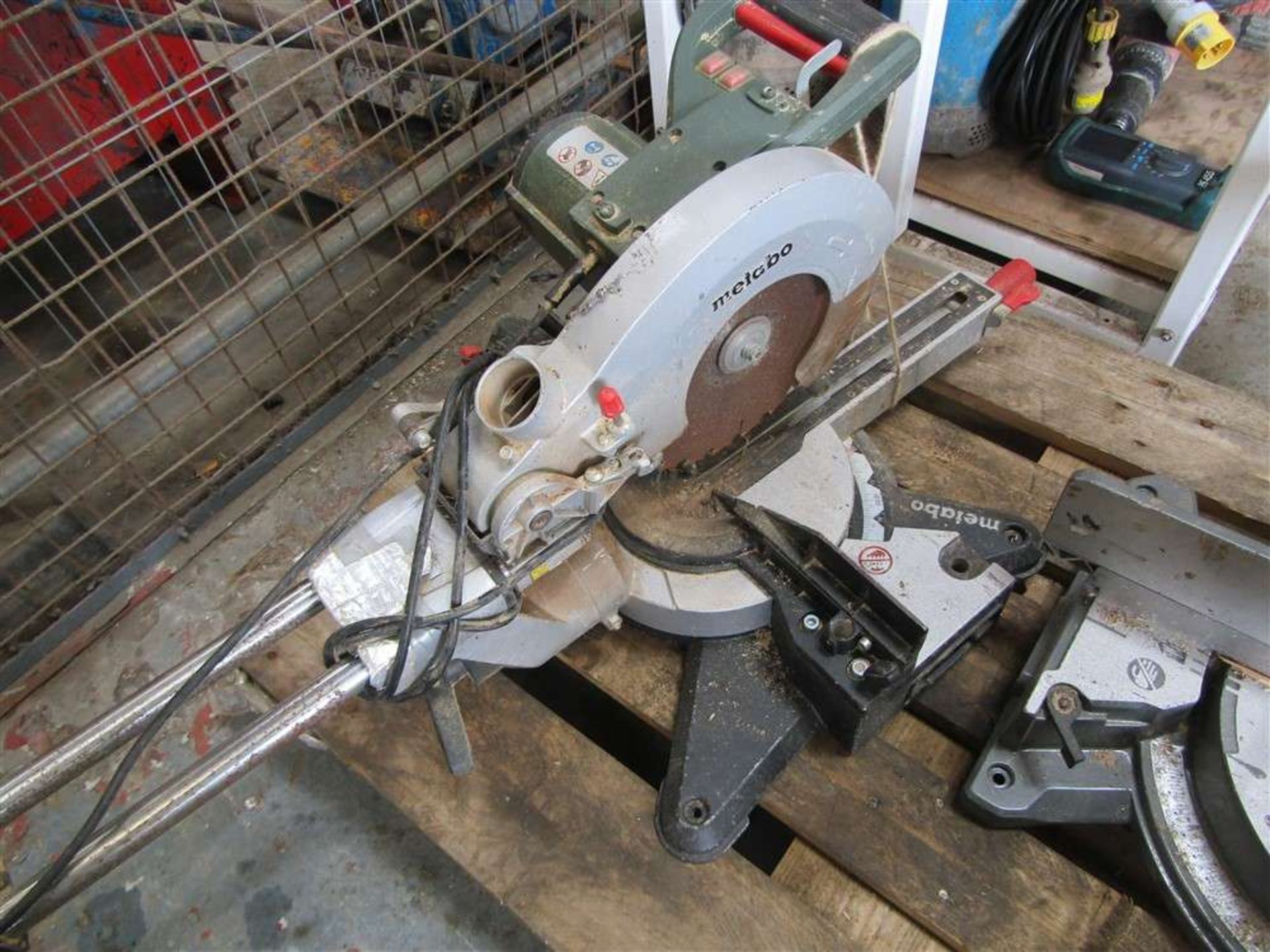 Metabo & Draper Pull Down Chop Saws