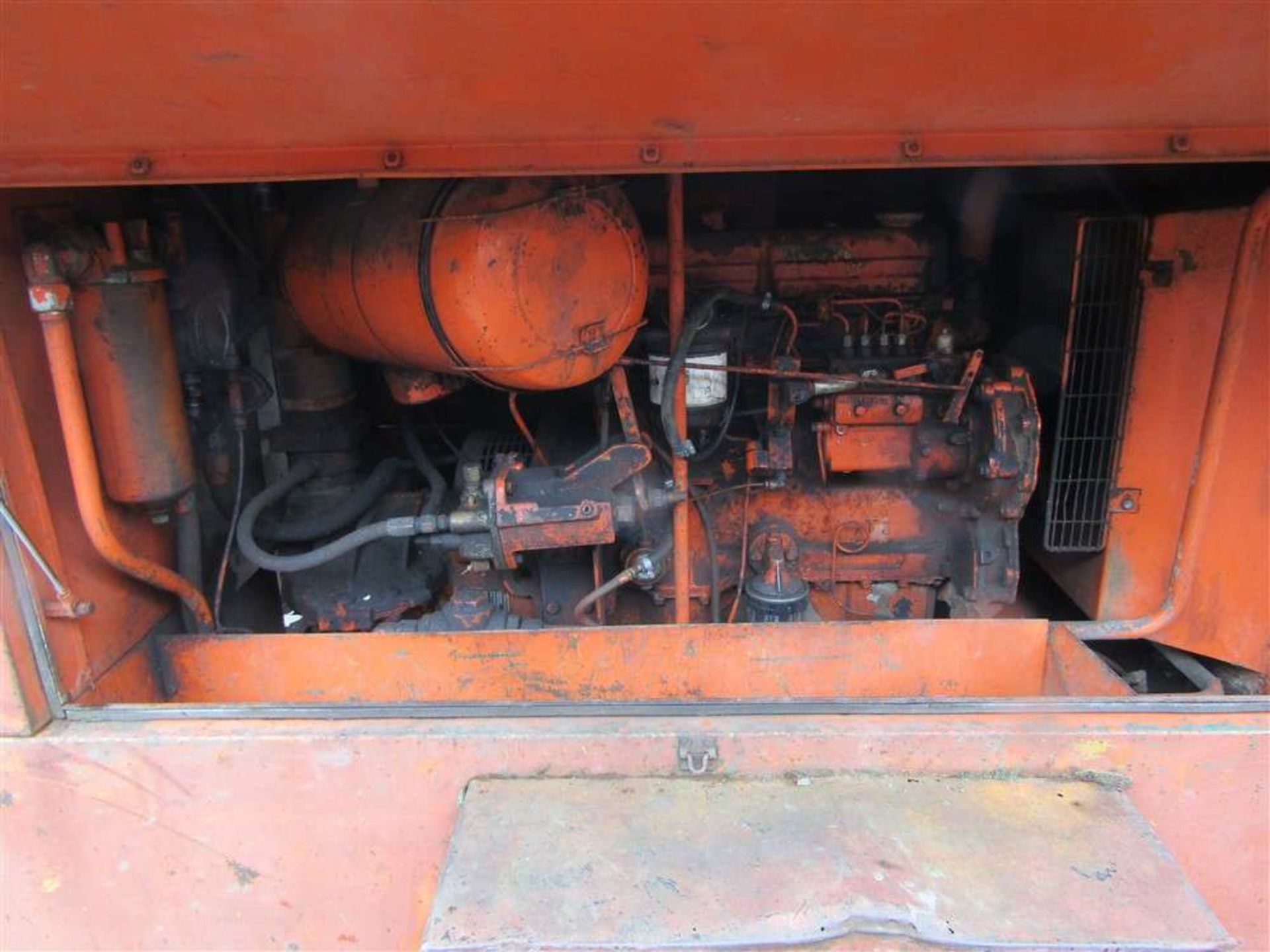Diesel Compressor - Image 5 of 5