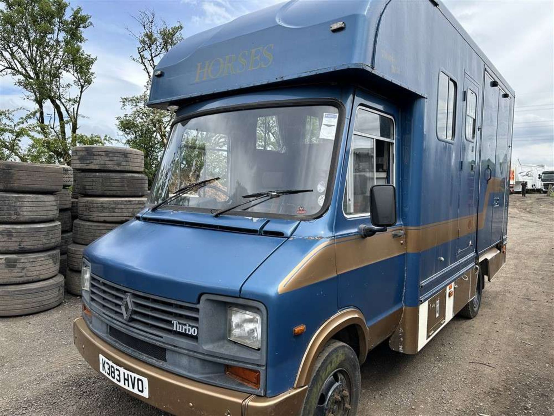 1993 K reg Renault B46 Horsebox (Sold On Site - Blackburn)