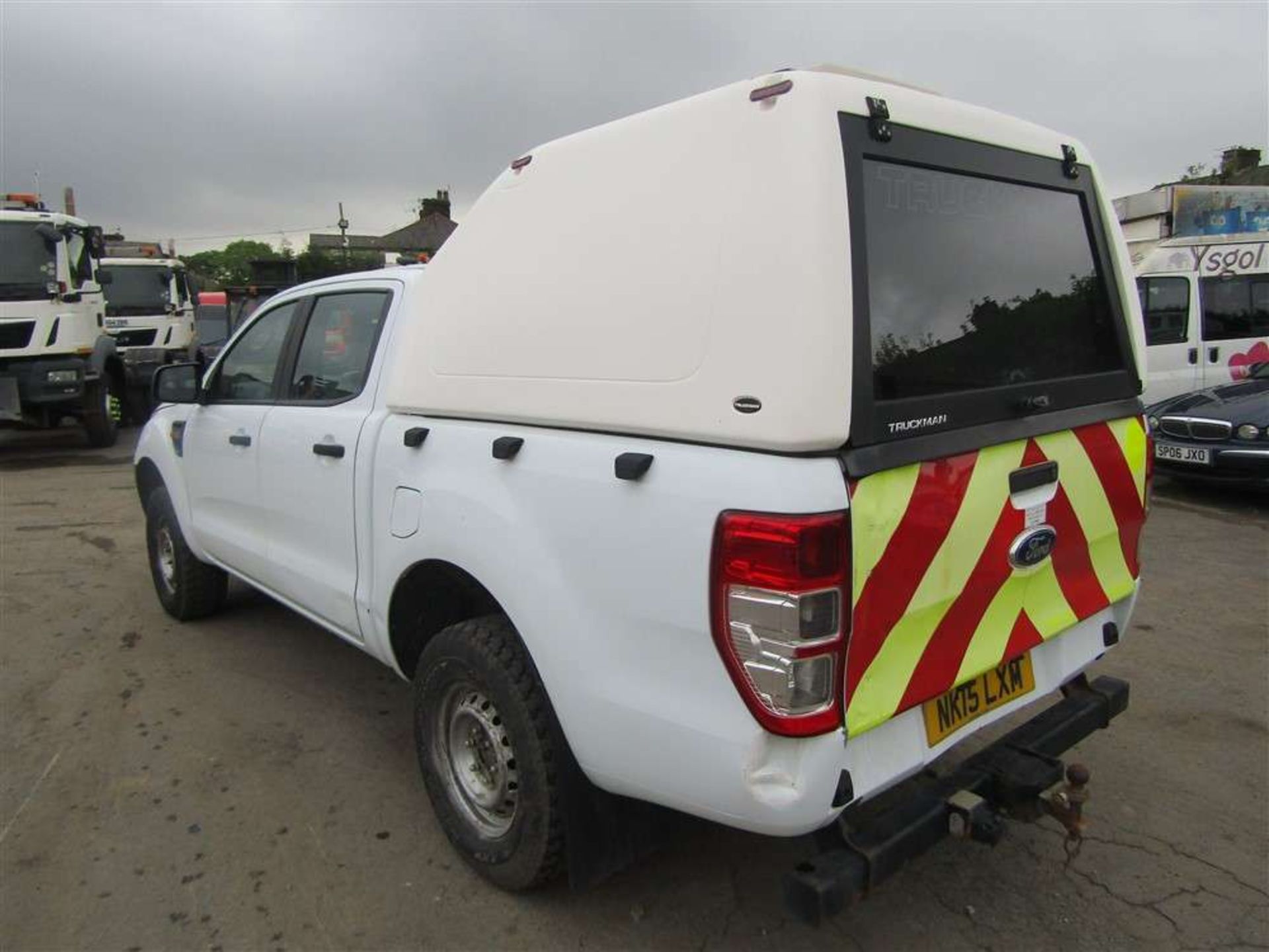 2015 15 reg Ford Ranger XL 4x4 TDCI - Image 3 of 6