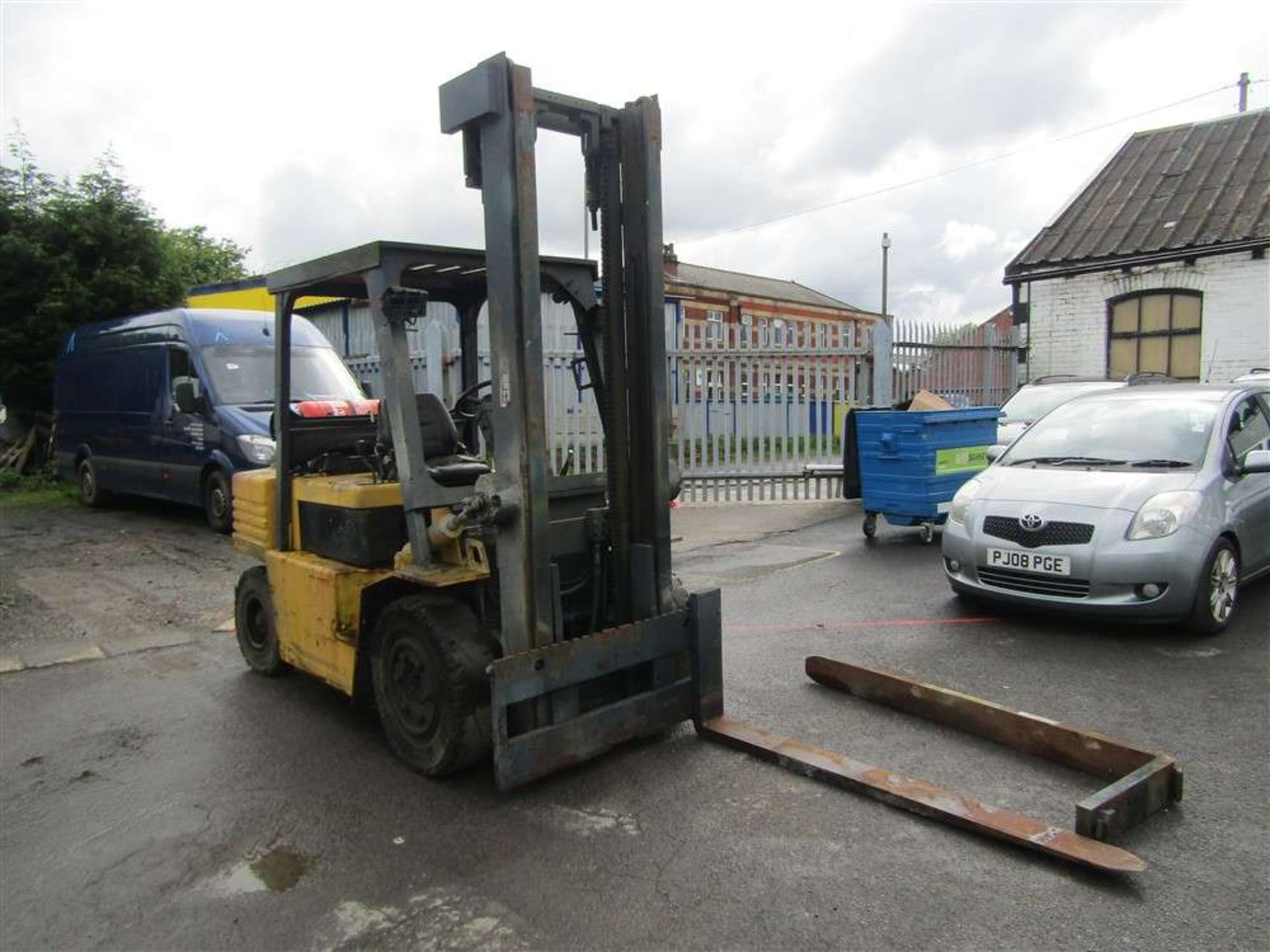 Forklift - Image 2 of 6