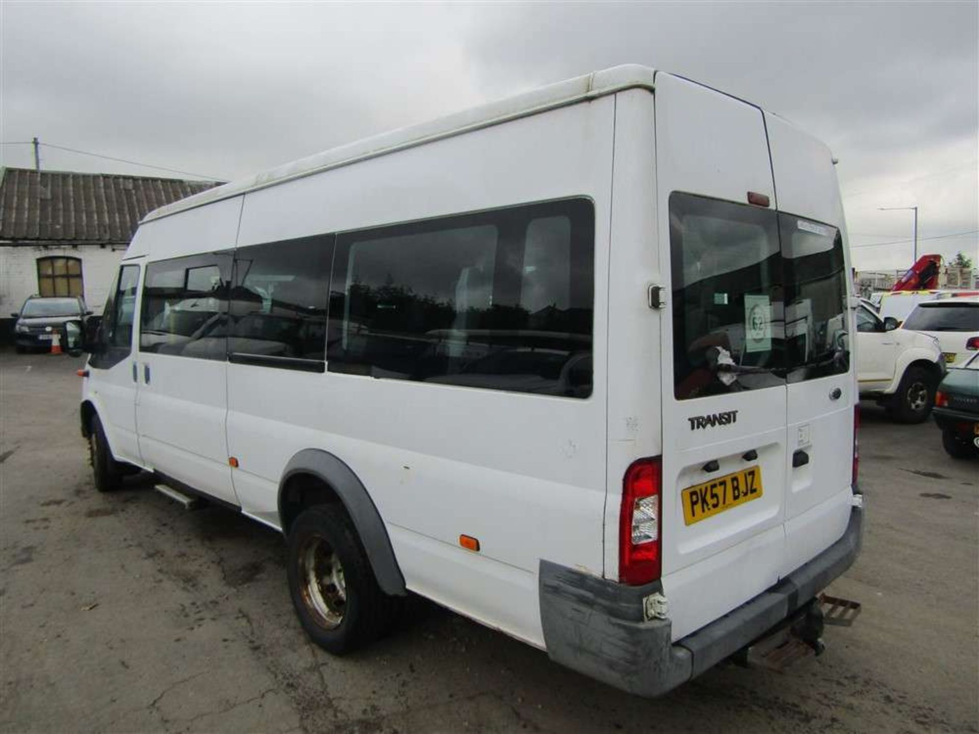 2007 57 reg Ford Transit 100 17 Seat RWD Minibus (Direct Council) - Image 3 of 7