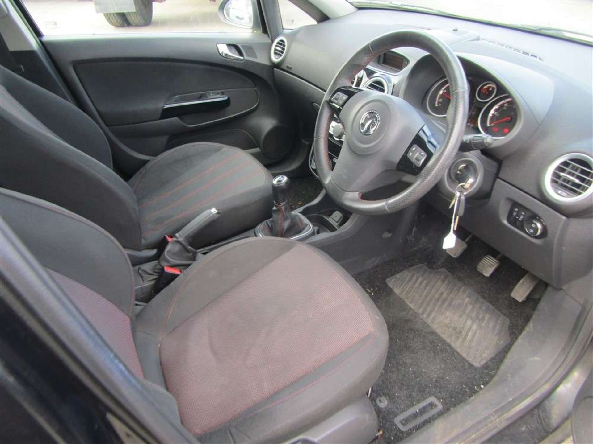 2012 12 reg Vauxhall Corsa SXI AC 1.2 Ecoflex S/S - Image 4 of 6