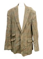 A Douglas 'Gold' Lovat Tweed gents jacket, single breasted, approx. 50" chest