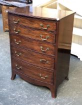 An Edwardian bowfront chest of five drawers, on swept bracket feet, 68x47x93cmH