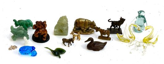 A quantity of animal figurines, to include bronze duck 4cmH, carved wood elephant, 6cmH; Onyx foo