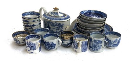 A quantity of 18th century and later blue and white ceramics, to include Willow pattern, teapot,