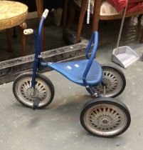 A Triang tricycle