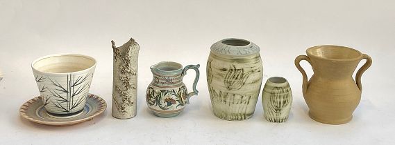 A mixed lot of ceramics to include Carn Pottery, Penzance; Glyn Colledge Denby etc