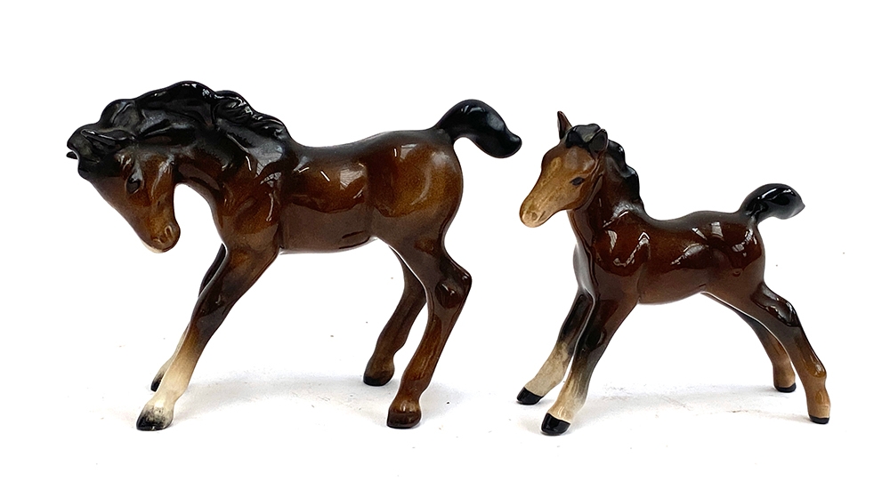 Two Beswick horse figurines, the taller 8cmH