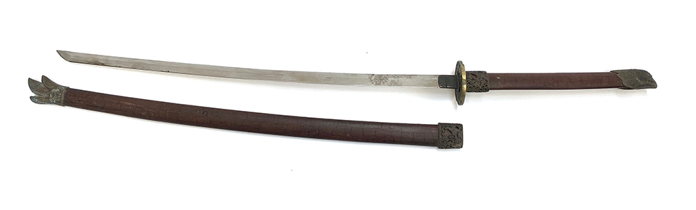 A Japanese samurai style sword, length of blade 72cm