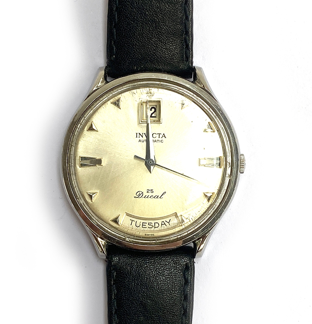 An Invicta automatic 25 Ducal day date gent's wrist watch, 37mm diameter