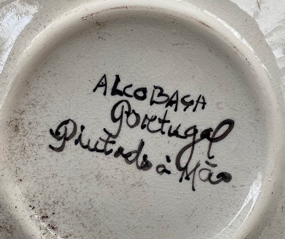 A quantity of continental ceramics, to include Alcobaca Portugal majolica charger, 35cmD; framed - Bild 2 aus 3