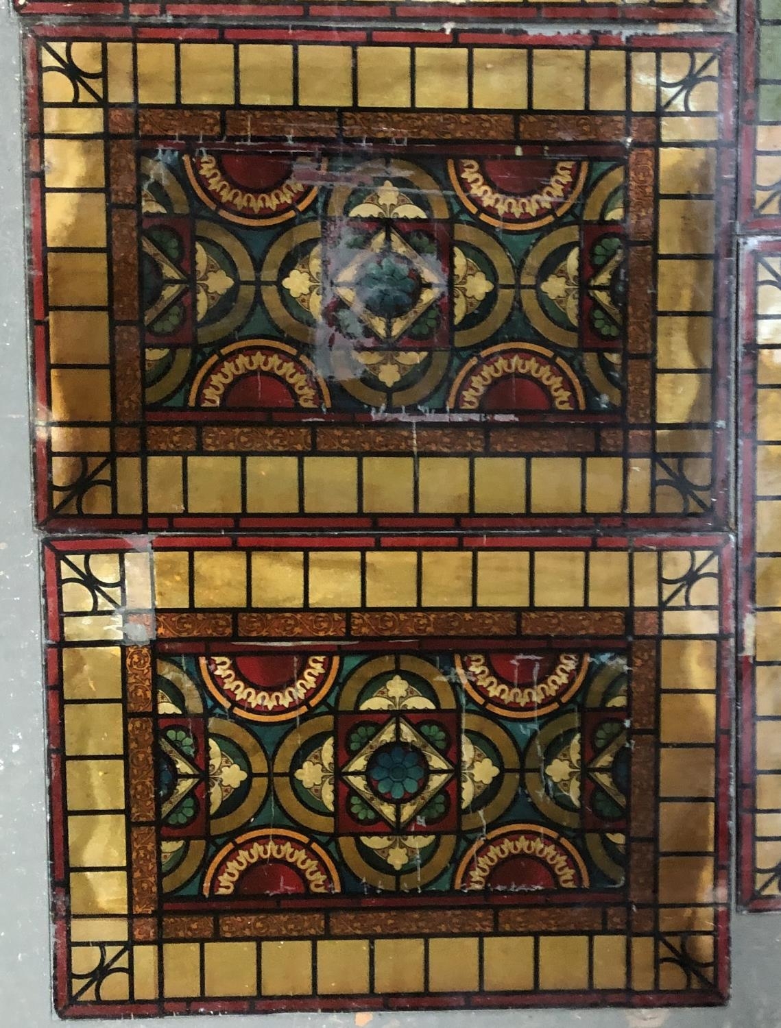 Ten arts & crafts stained glass style panes (prints on glass) (af), 55x39.5cm - Image 4 of 6