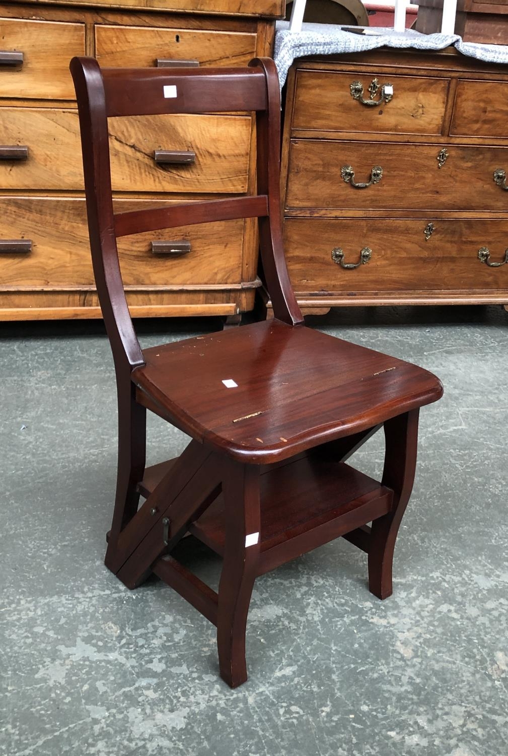 A set of metamorphic stained hardwood library steps - Image 2 of 2