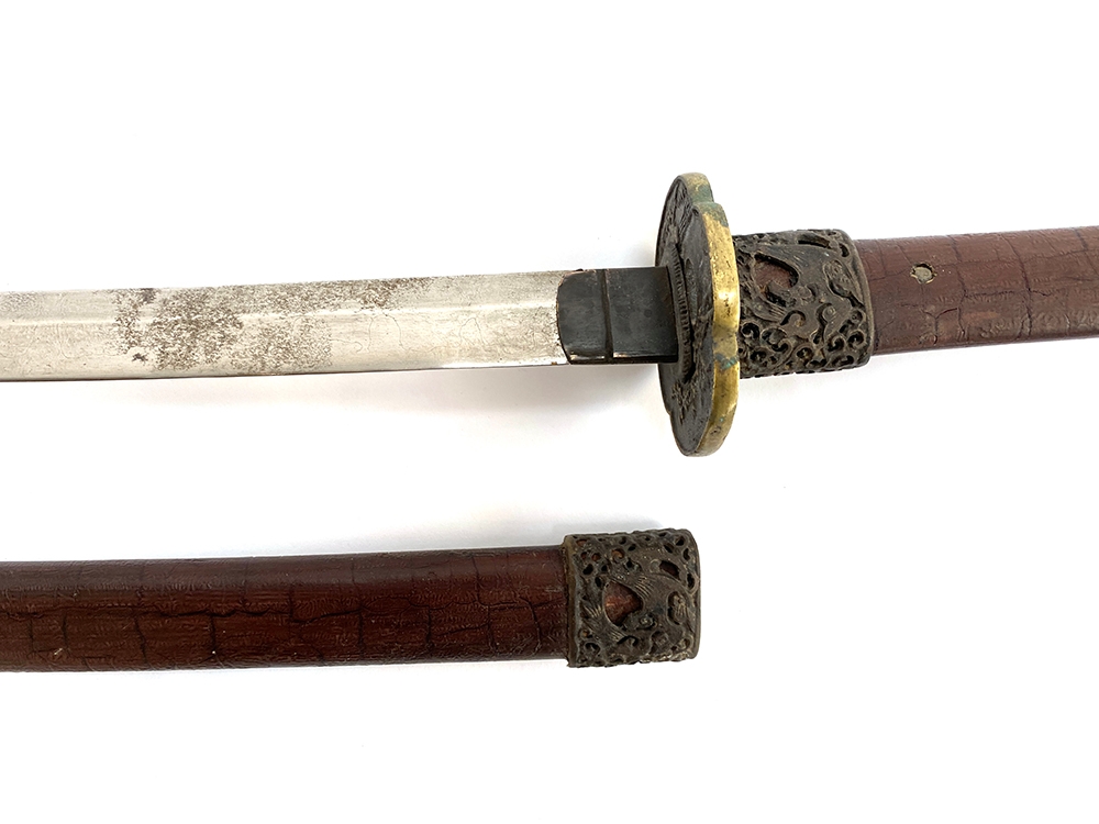 A Japanese samurai style sword, length of blade 72cm - Image 2 of 3