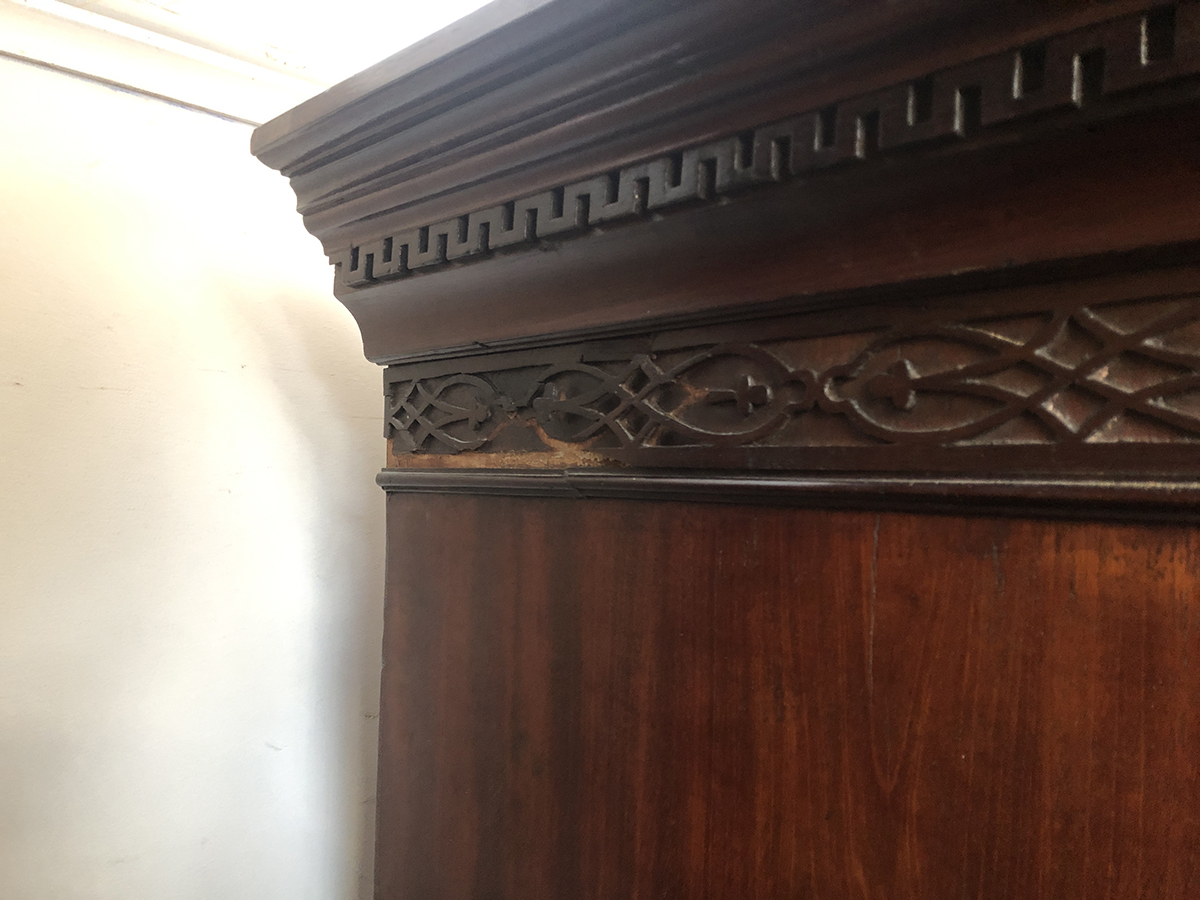 A George III chest on chest, dentil cornice over two short and three long drawers flanked by - Image 4 of 10