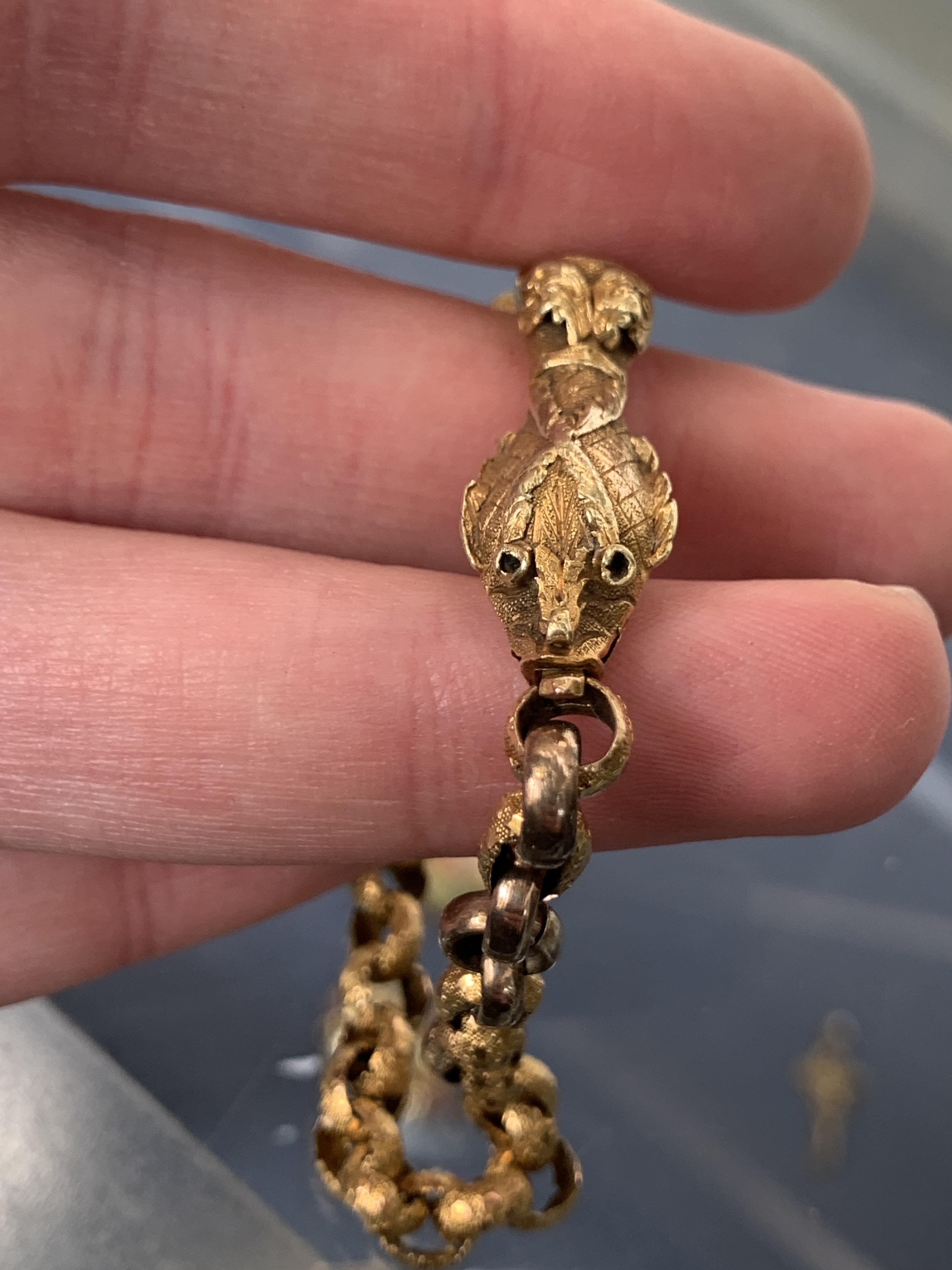 A Georgian gold bracelet with a well modelled serpent or snake clasp, 2.8cm long, the belcher links - Image 6 of 11