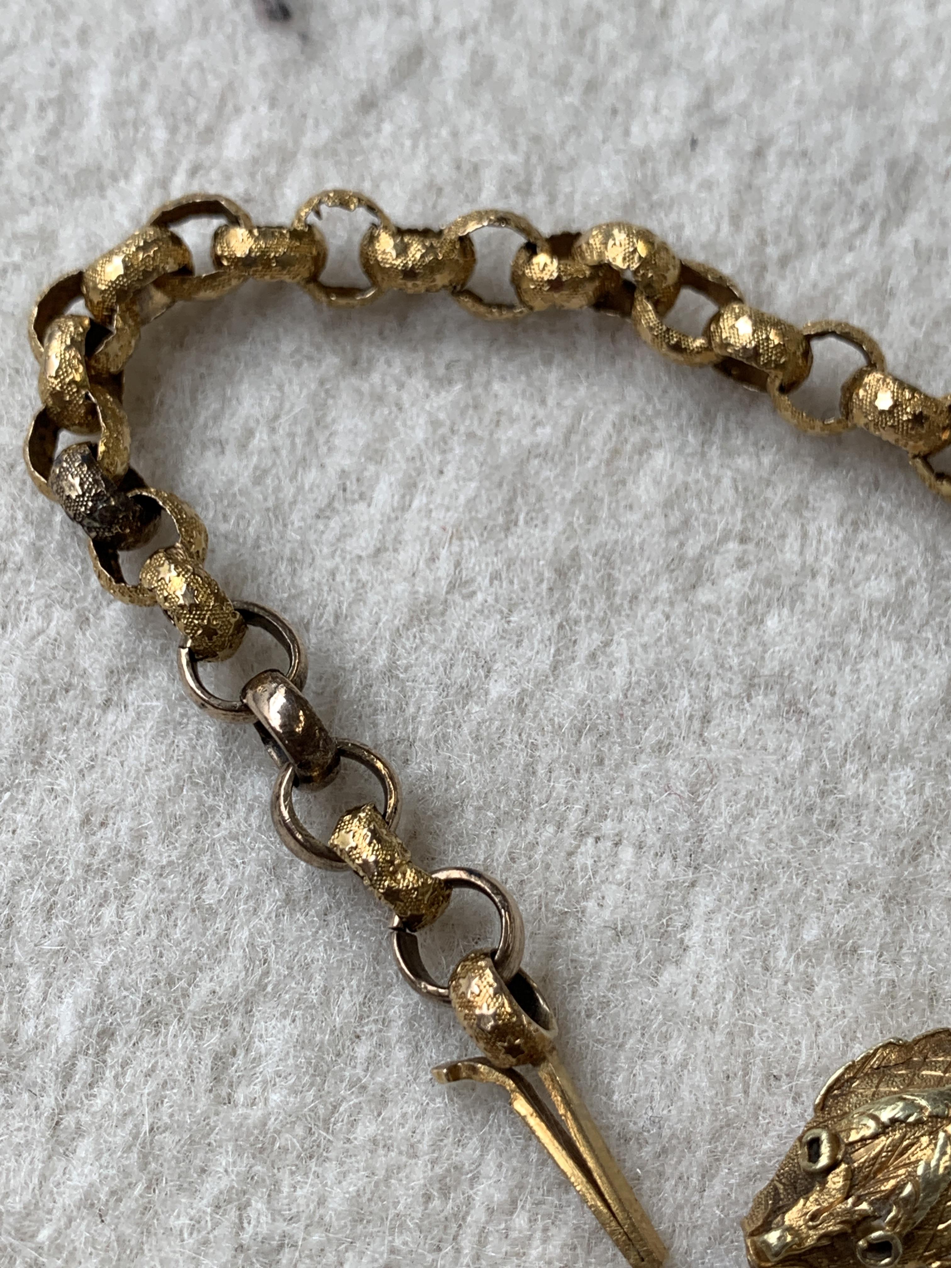 A Georgian gold bracelet with a well modelled serpent or snake clasp, 2.8cm long, the belcher links - Image 9 of 11