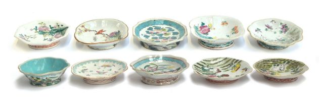 A collection of ten late 19th/early 20th century Chinese famille rose dishes, various designs