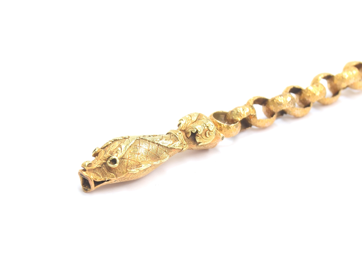 A Georgian gold bracelet with a well modelled serpent or snake clasp, 2.8cm long, the belcher links