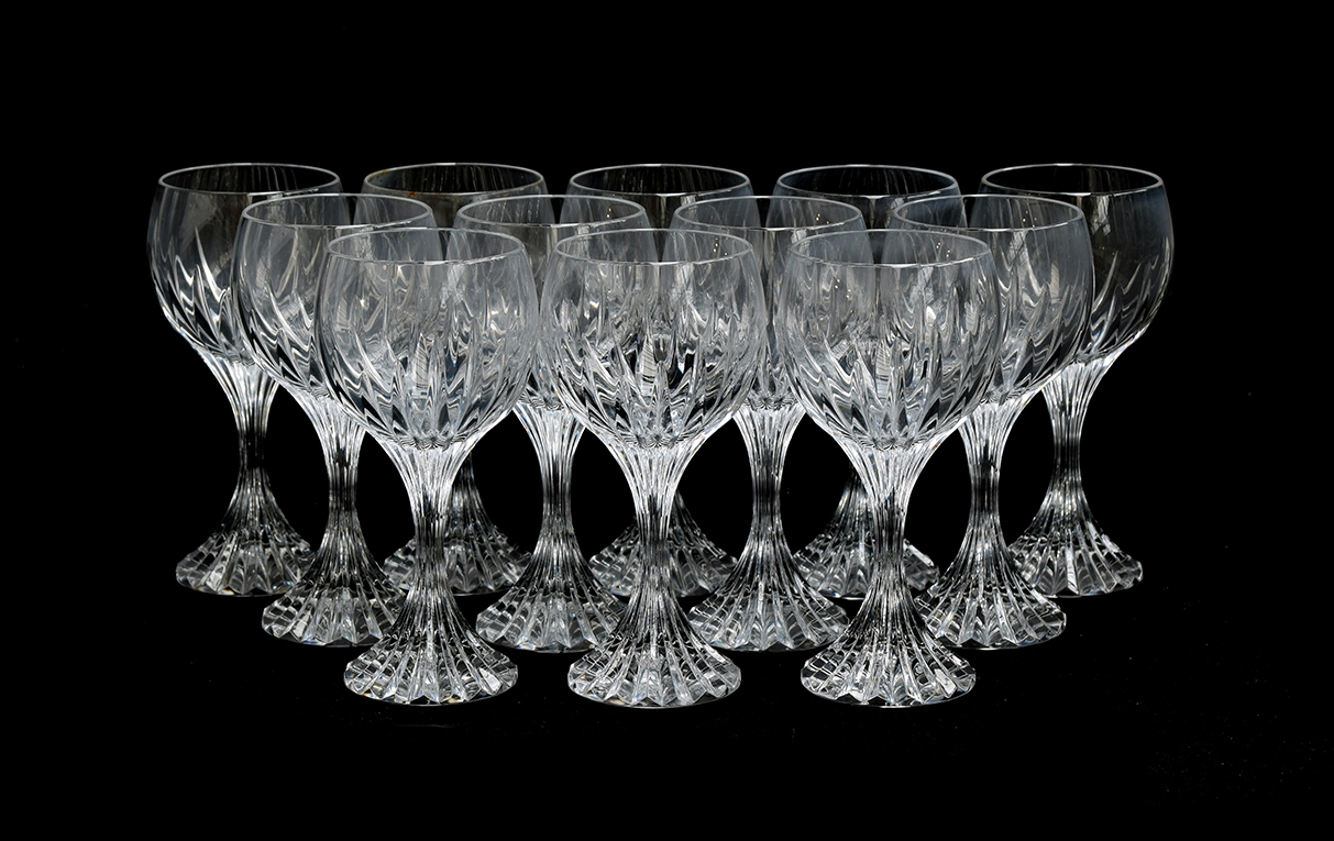 A set of twelve Baccarat Massena pattern small wine glasses, each 14.8cm high, boxed - Bild 2 aus 4