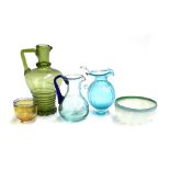 A collection of art glass to include small Kosta Boda cup, 5cmH, Bath glass etc