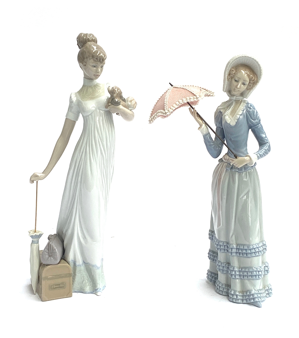 Two Lladro figurines: 'Aranjuez Little Lady' model no. 4879 and 'Travelling Companion', model no. - Image 2 of 2