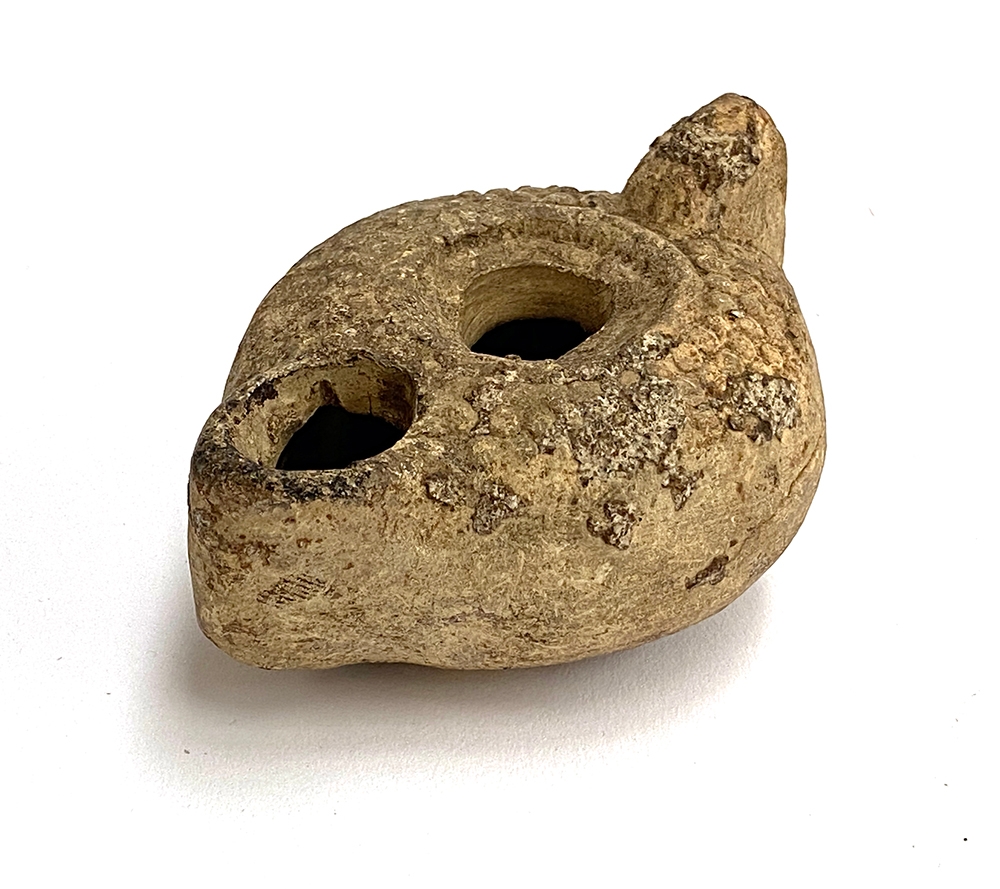 Archeological interest: A Roman style oil lamp, 9cmL - Image 3 of 3