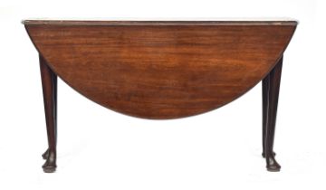 A George II mahogany oval gateleg table, of good proportions, on tapering legs with pad feet
