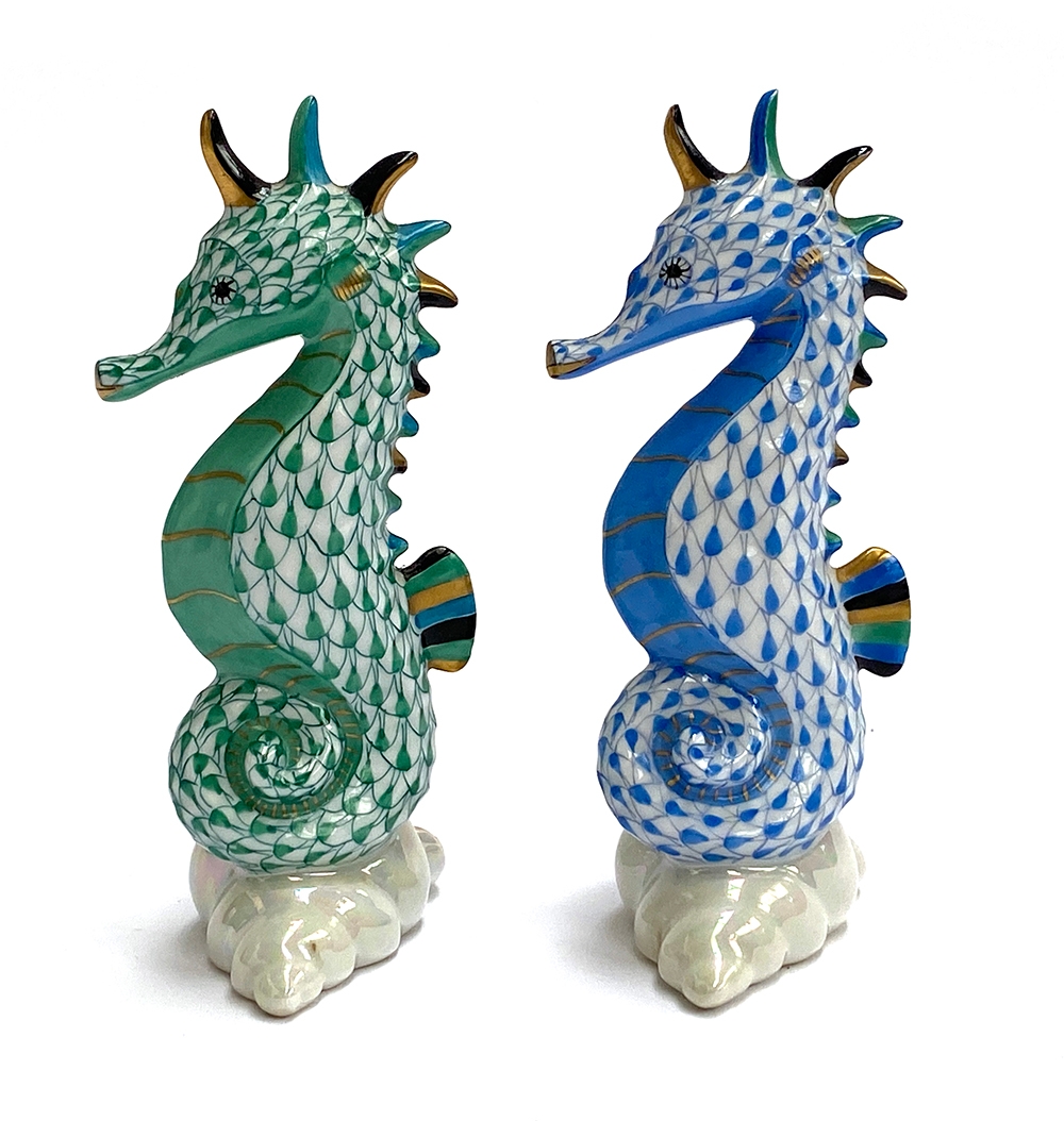Two Herend Hungary porcelain seahorses, each approx. 10cm (2) - Image 3 of 7