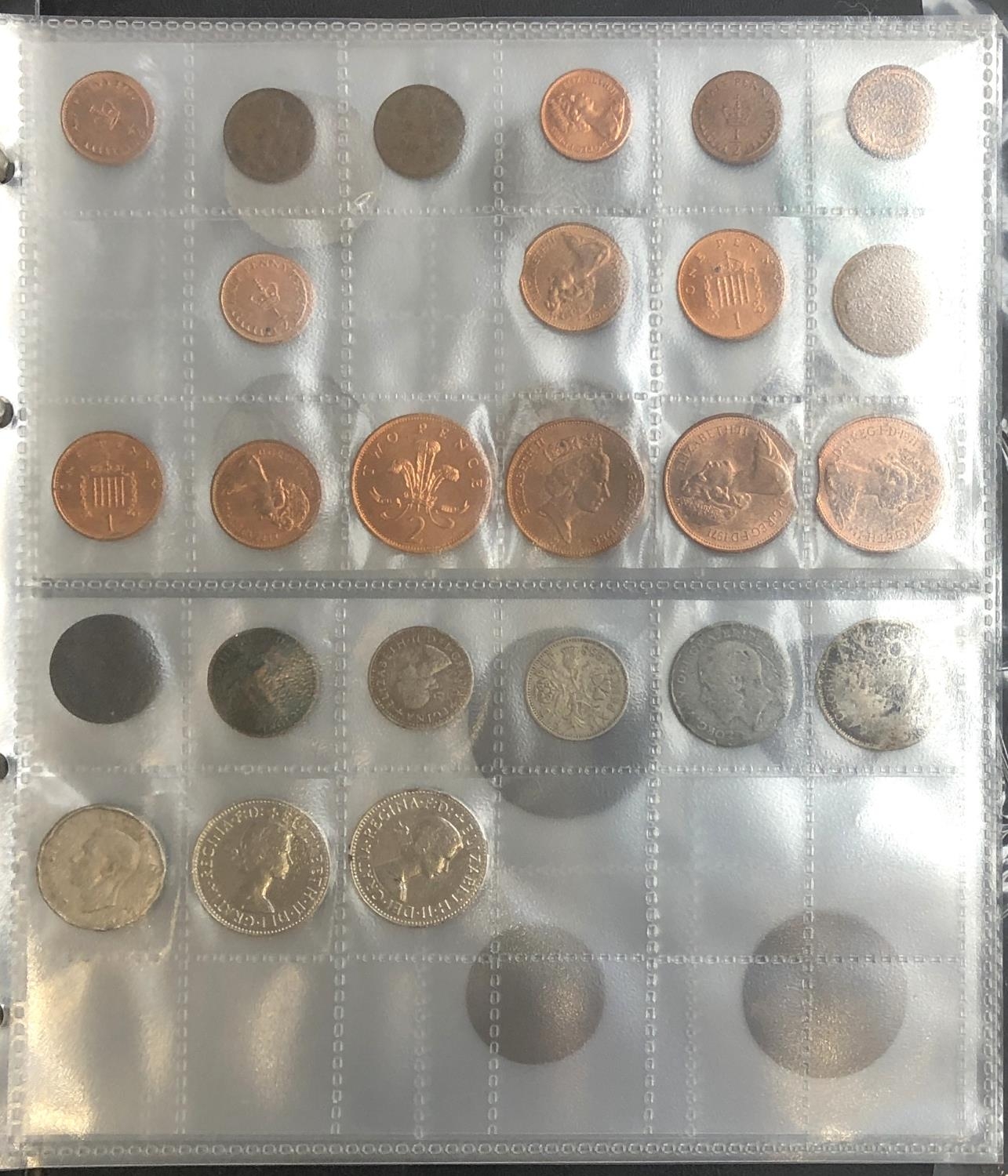 A small quantity of British coins to include pre 1947 silver, half crown 1931, one florin 1936, - Image 2 of 5