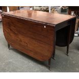 A George III mahogany drop leaf table, having six legs, 115x62x72cmH, when extended approx. 175cmL