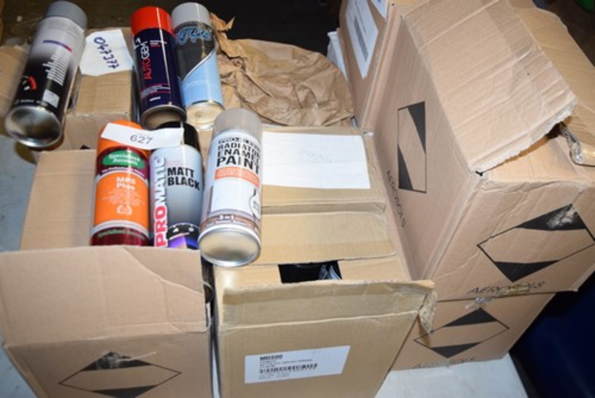 A selection of aerosols and sprays, including 24 x cans of corrosion protection, 48 x cans of Mr - Image 5 of 6