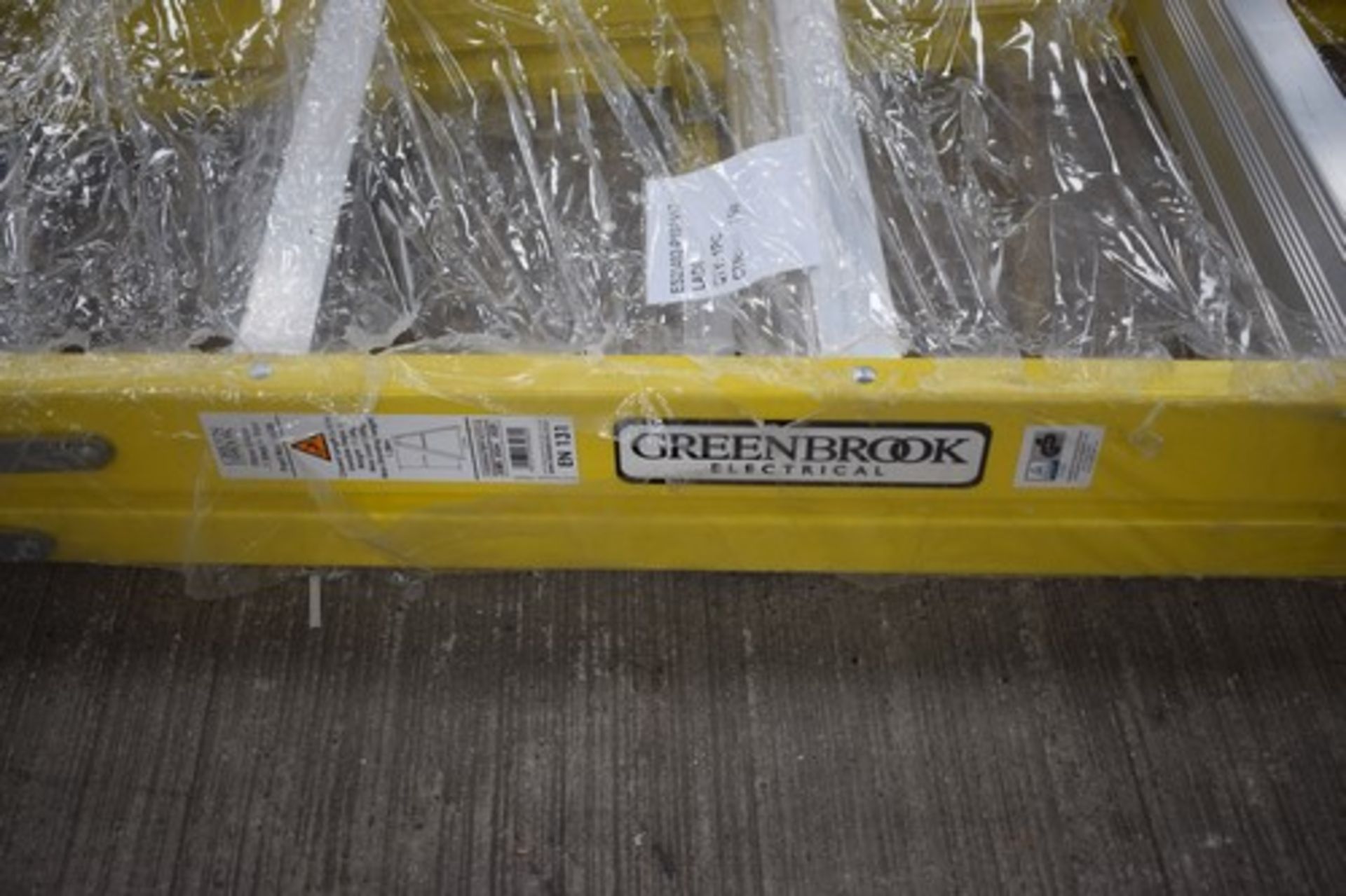1 x Greenbrook electrical 7 step and tray, stepladder - new (open shed)