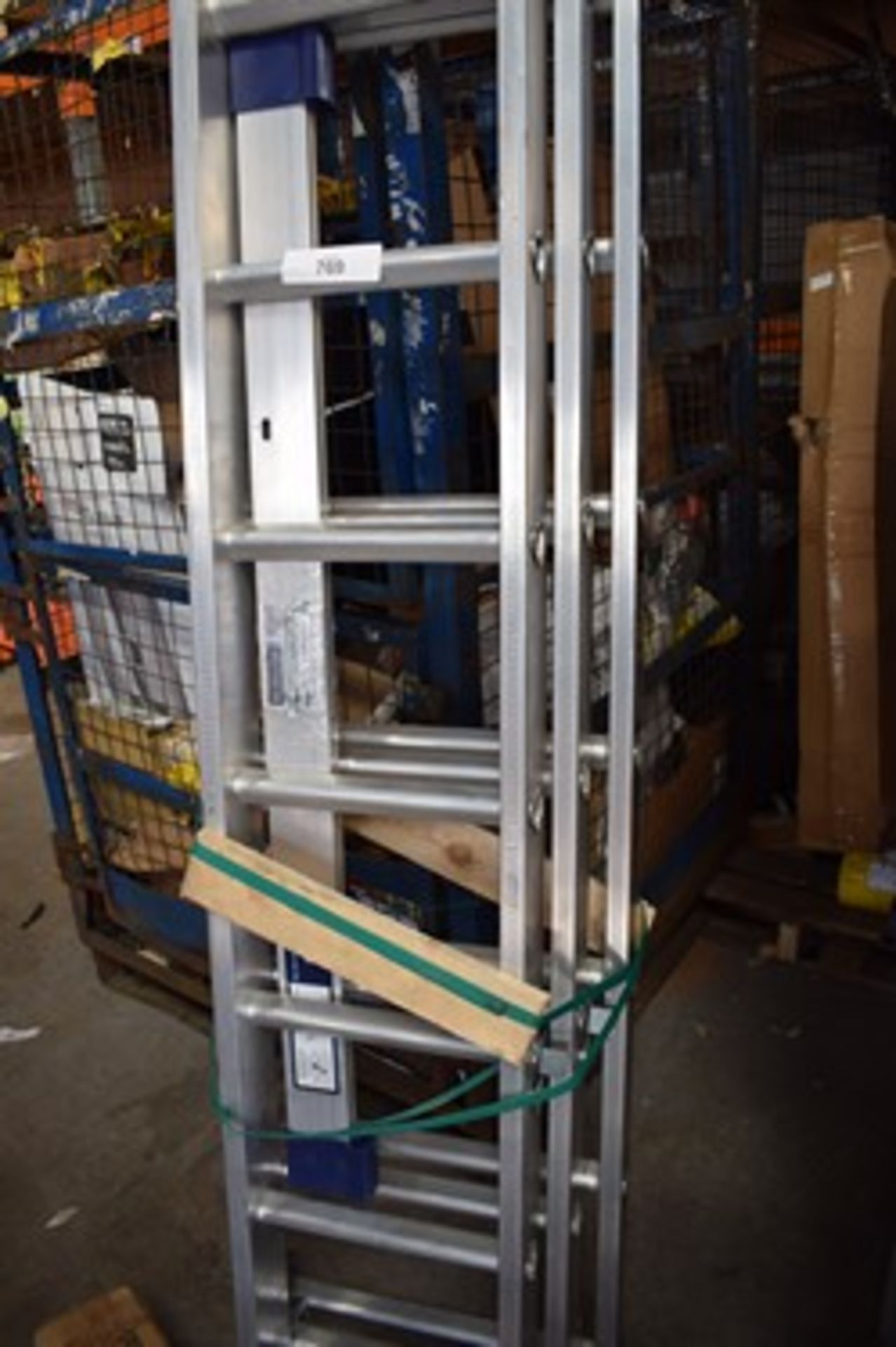 1 x TB Davies triple extending ladder (11 rung x 3 section) - New (SW)