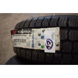 1 x Yokohama Bluearth Van all Season RY61 tyre, size 205/70R15C 106/104R - new with label (cage 3)(